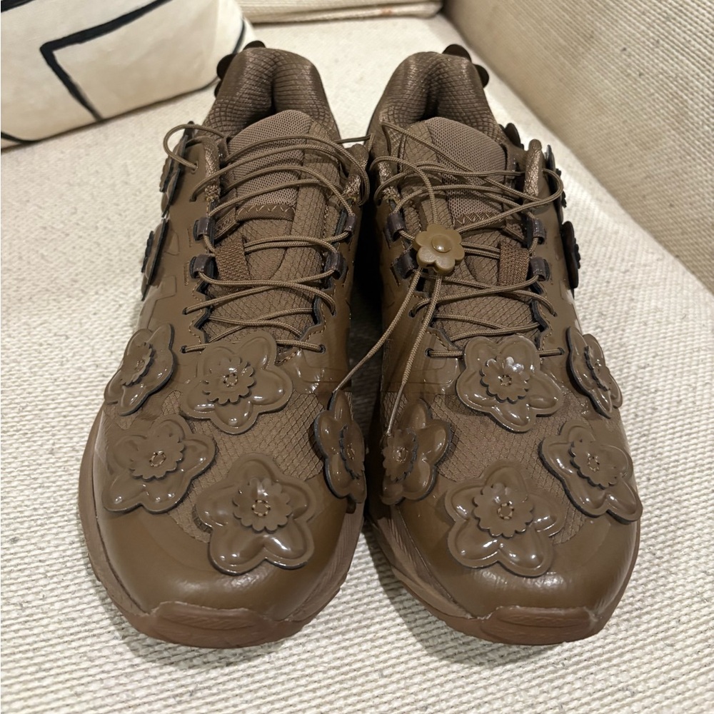 Cecilie Bahnsen x ASICS Gel-Terrain sneakers "Sepia" 3-D Flower design